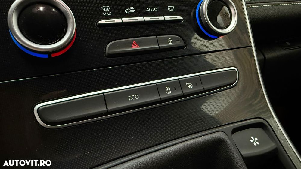 Renault Grand Scenic - 26