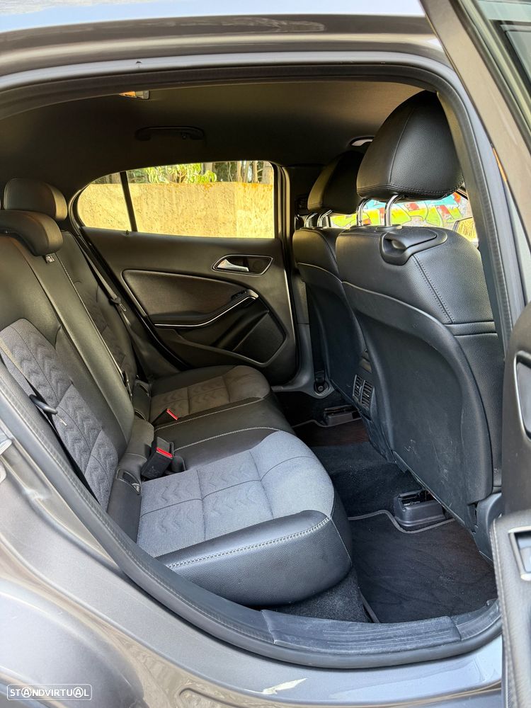 Mercedes-Benz GLA 180 CDI Urban - 8