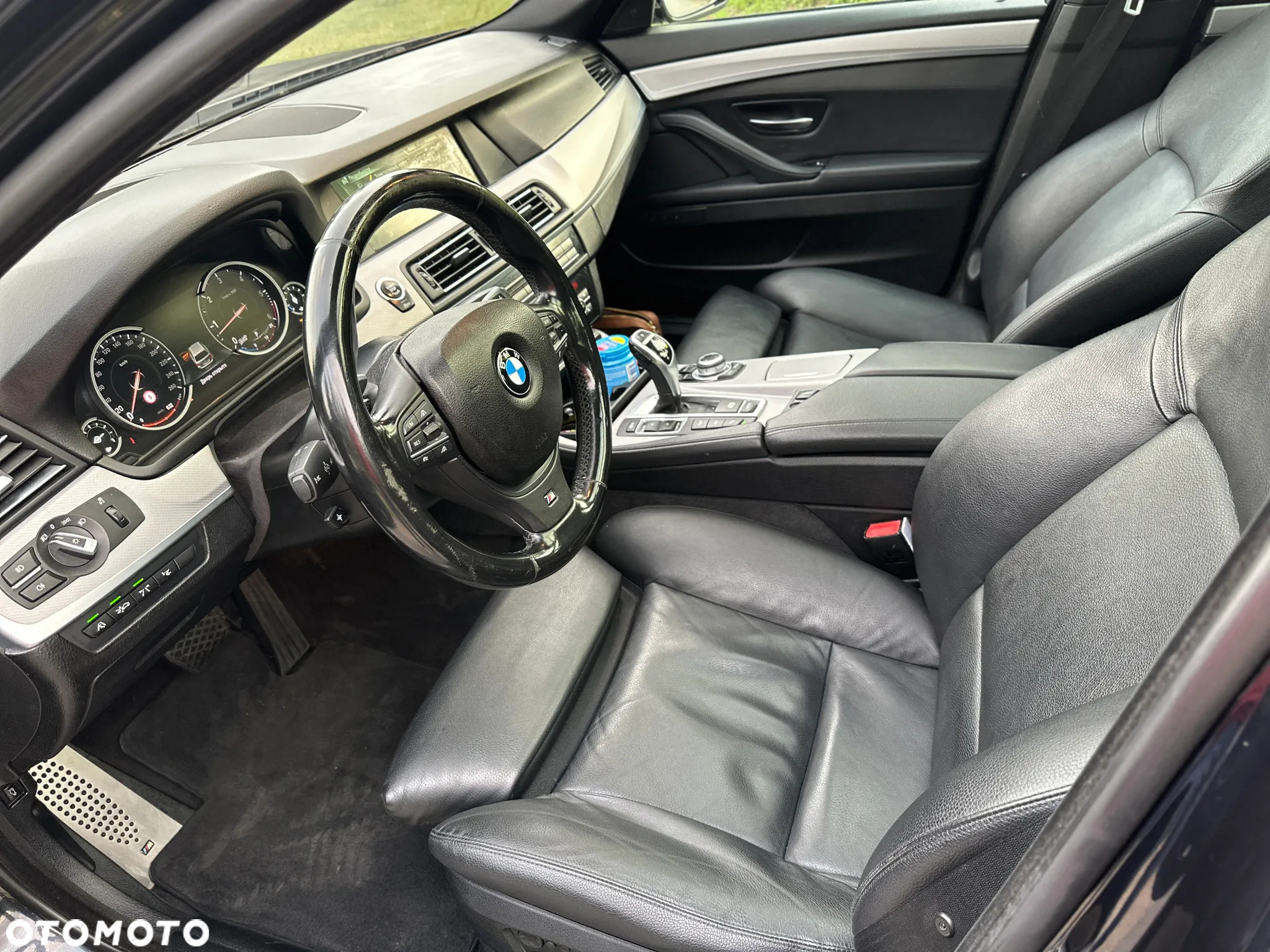 BMW Seria 5 530d xDrive - 10