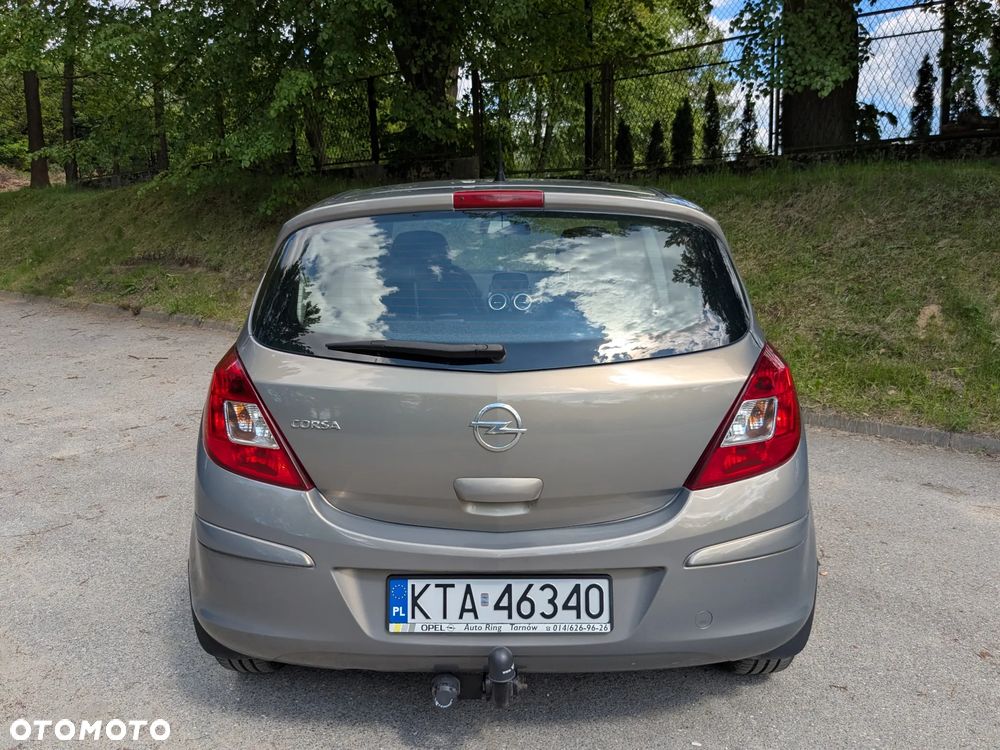 Opel Corsa 1.2 16V Graphite - 4