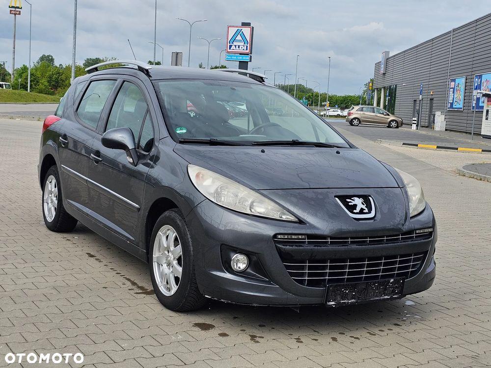 Peugeot 207 1.4 16V Trendy - 2