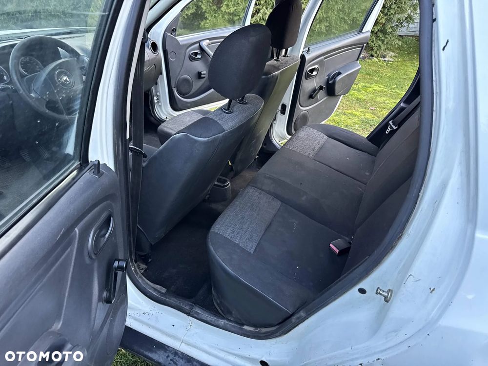 Dacia Duster 1.6 16V 4x2 Essentiel - 15