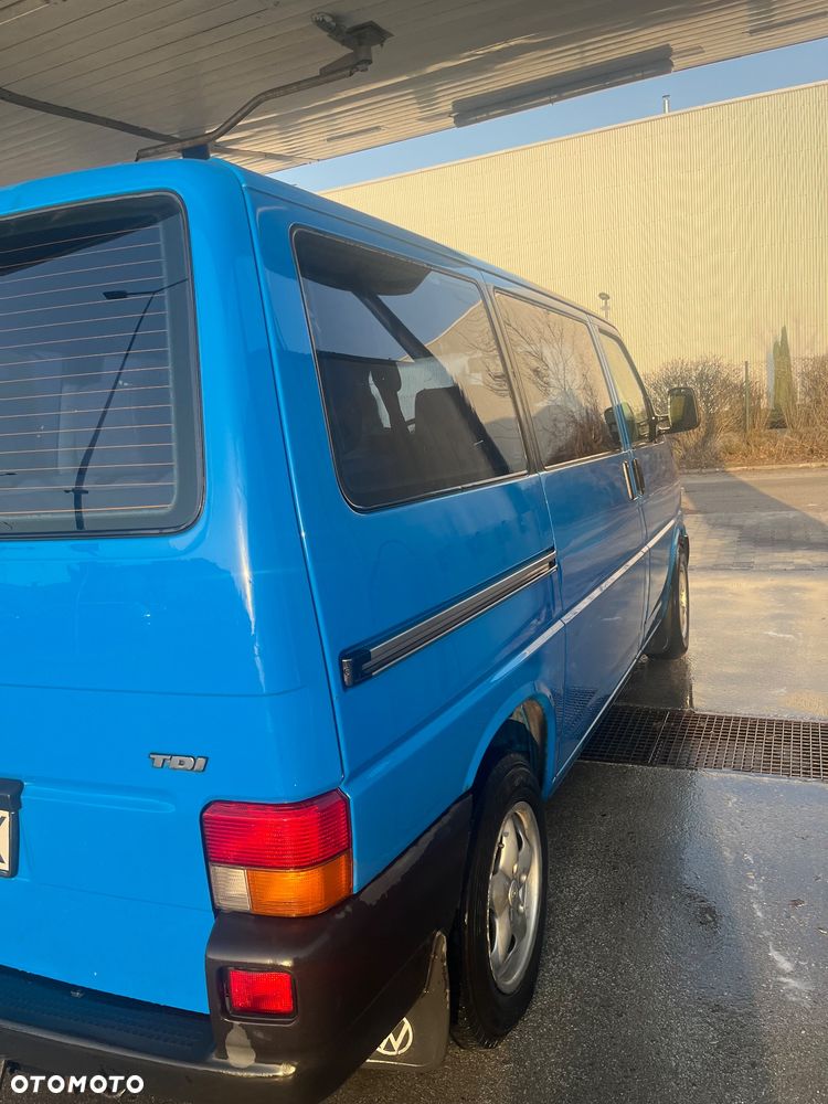 Volkswagen Transporter Standard - 2