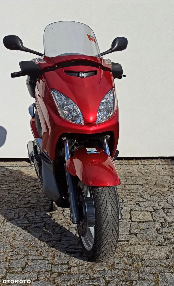 Yamaha X-max - 10