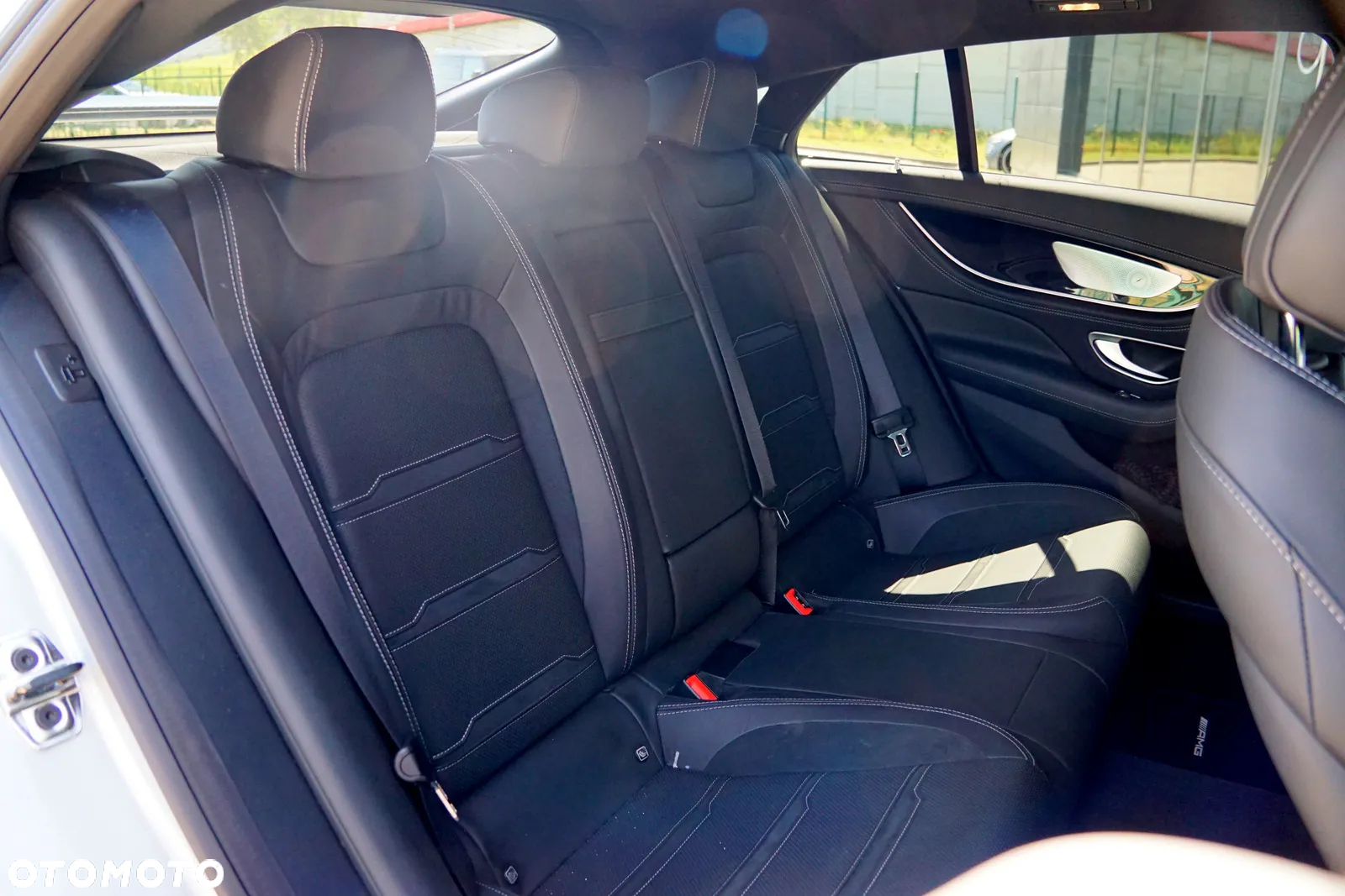Mercedes-Benz AMG GT 43 4Matic+ Coupe 4D Speedshift TCT 9G - 26