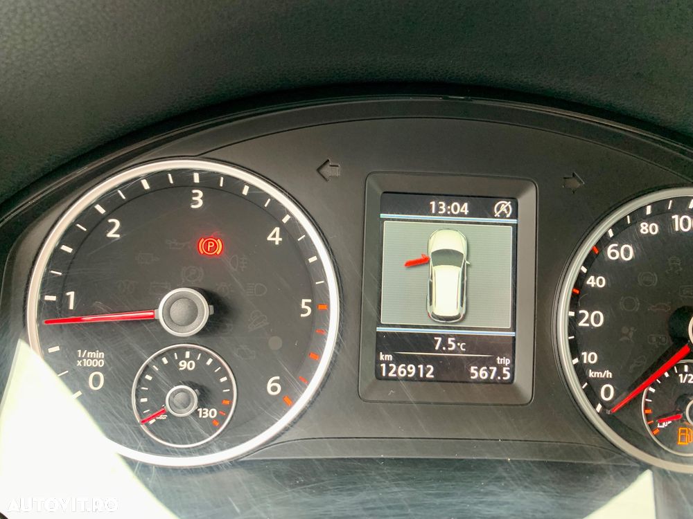 Volkswagen Tiguan 2.0 TDI DPF 4Motion BlueMotion Technology Lounge Sport & Style - 10