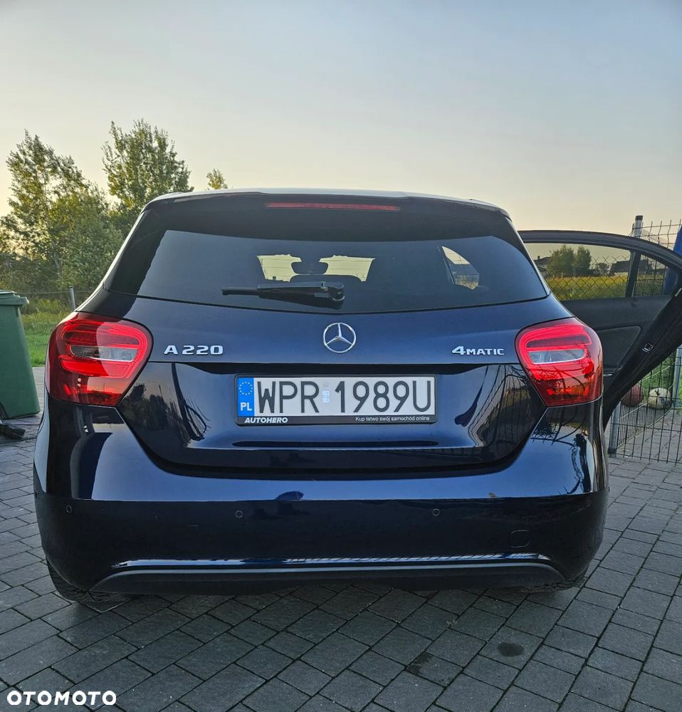 Mercedes-Benz Klasa A 220 4Matic 7G-DCT - 8