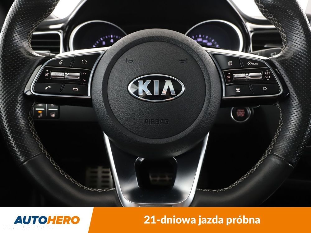 Kia ProCeed - 19