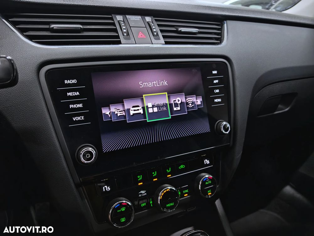 Skoda Octavia 2.0 TDI DSG Clever - 20