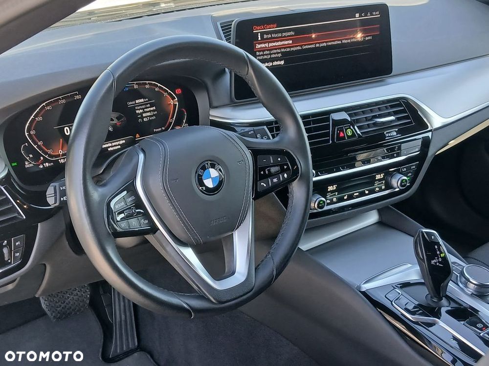 BMW Seria 5 - 19