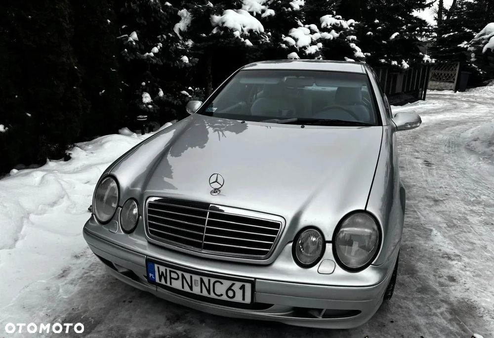 Mercedes-Benz CLK - 3