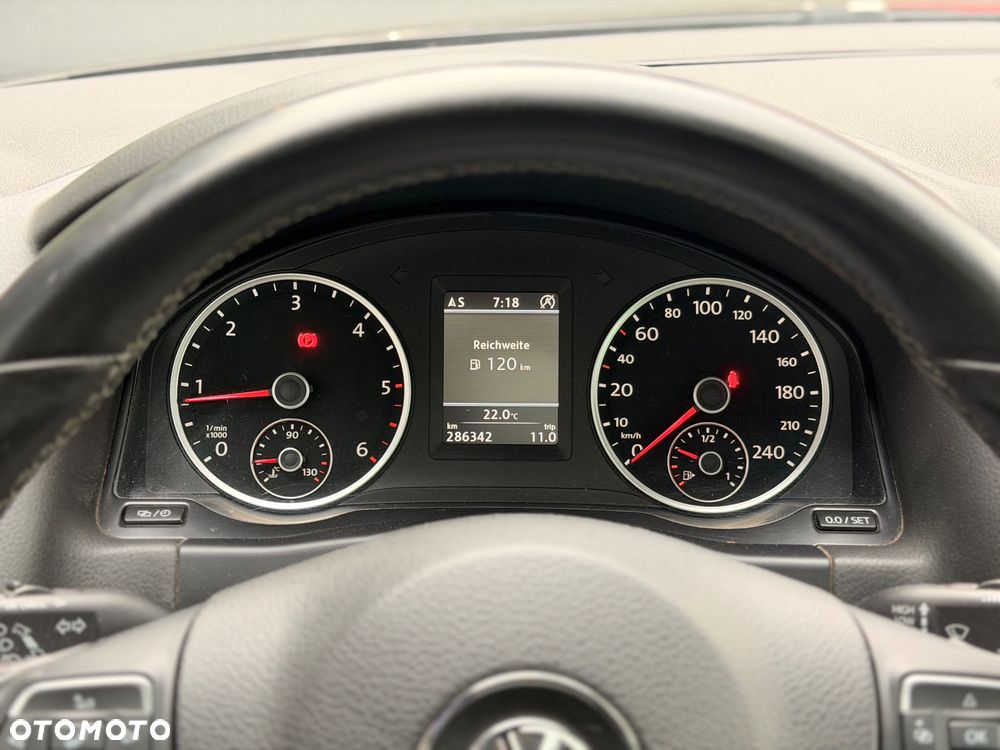 Volkswagen Tiguan - 22