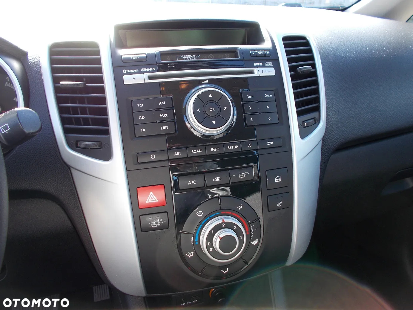Kia Venga 1.6 M - 21