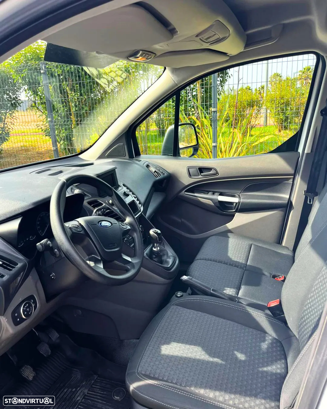Ford TRANSIT CONNECT 1.5 EcoBlue L2 Trend - 25