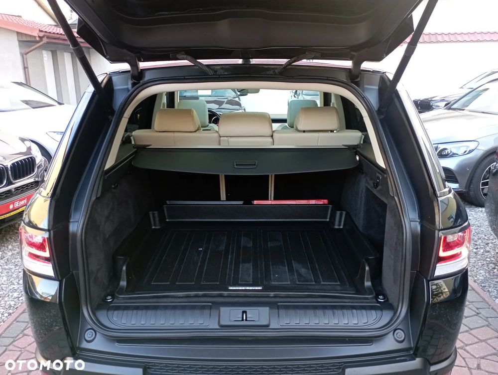 Land Rover Range Rover Sport - 33