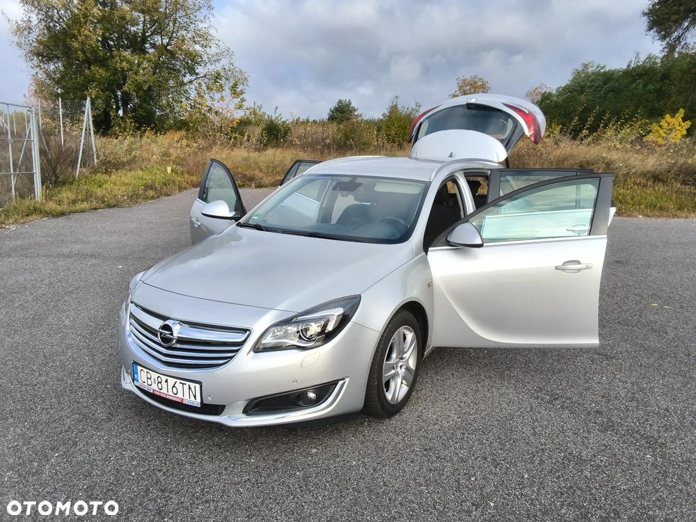 Opel Insignia - 15