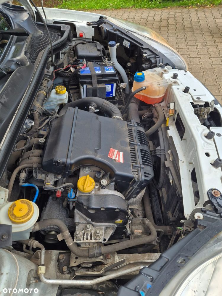 Opel Combo - 30