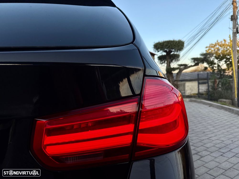 BMW 318 d Touring Advantage Auto - 18