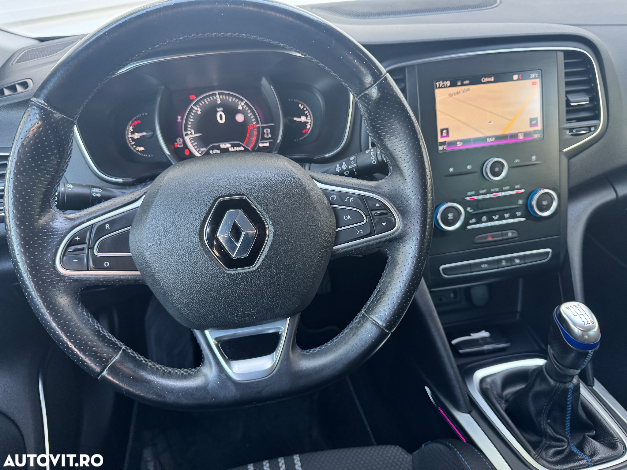 Renault Megane ENERGY dCi 130 GT LINE - 5