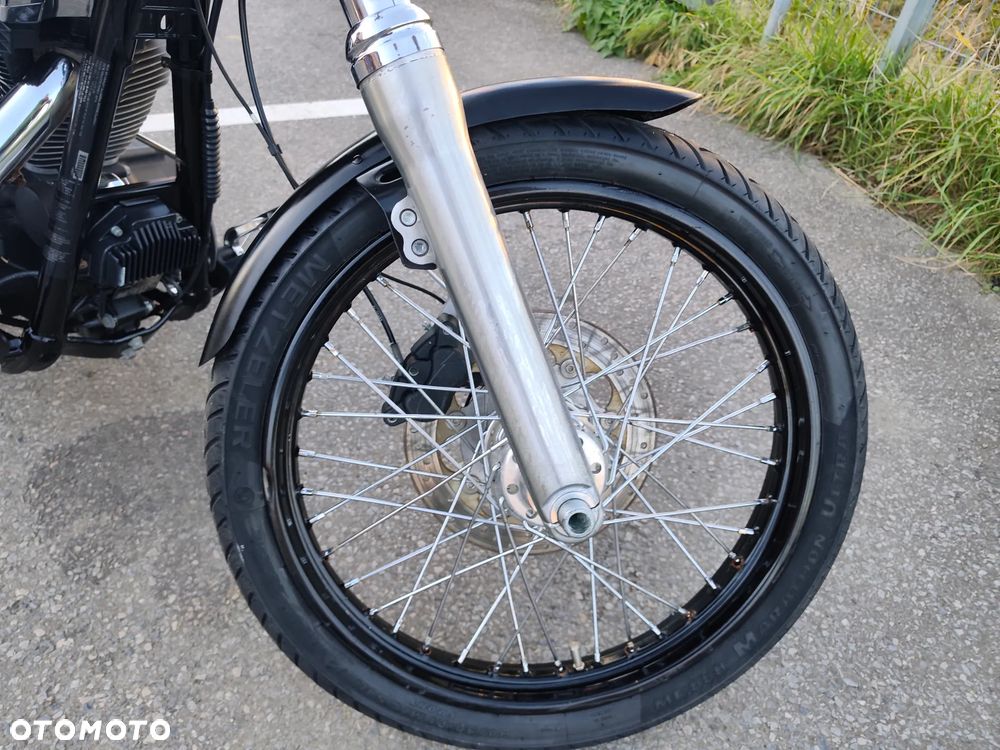 Harley-Davidson Dyna Wide Glide - 23