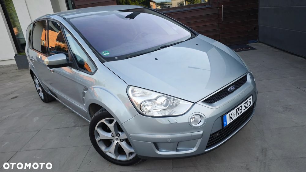 Ford S-Max 2.2 TDCi Titanium - 24