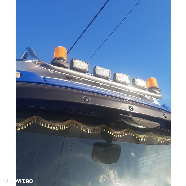 Bullbar, suporti lumini Renault Premium - 1