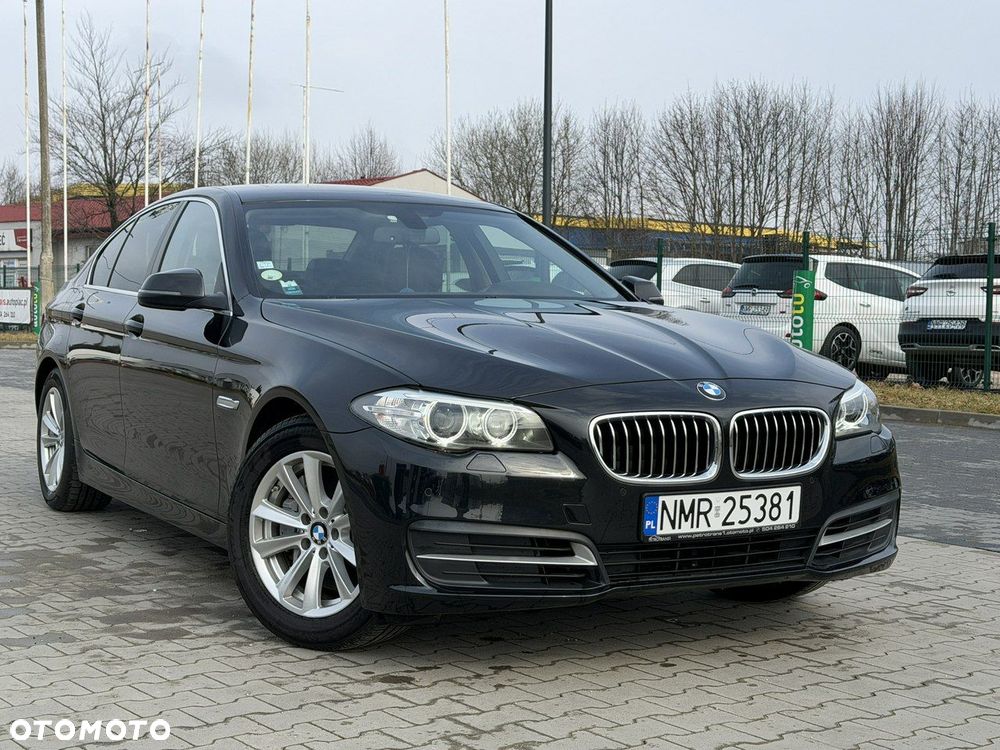 BMW Seria 5 525d Sport-Aut - 15