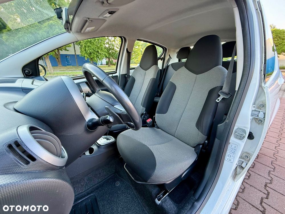 Toyota Aygo 1.0 VVT-i Sol EU5 MM - 14