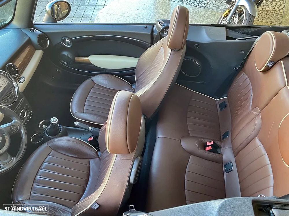 MINI Cabrio One - 17