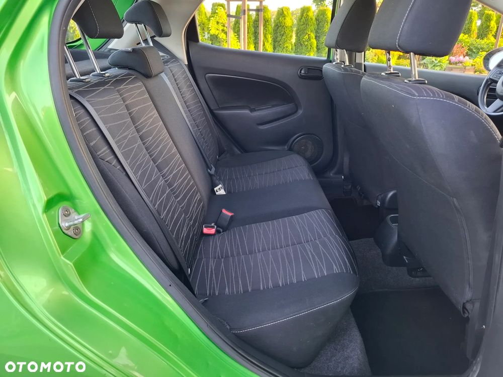 Mazda 2 1.3 Exclusive+ - 37
