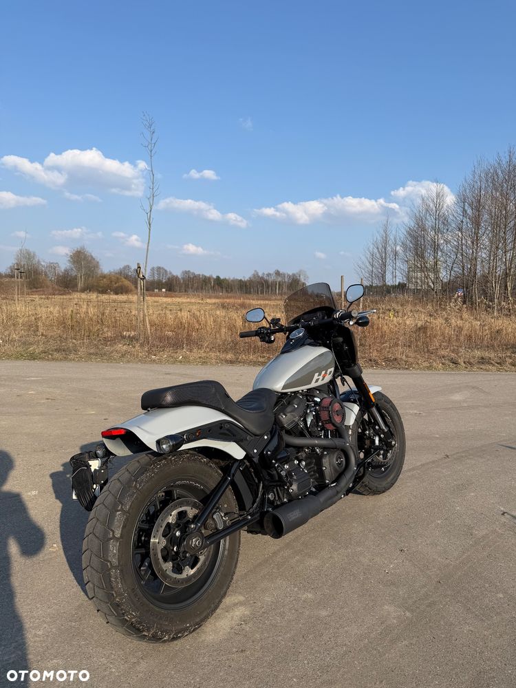 Harley-Davidson Softail Fat Bob - 2