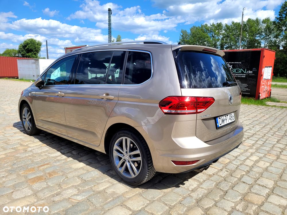 Volkswagen Touran 1.4 TSI BMT Highline DSG - 3
