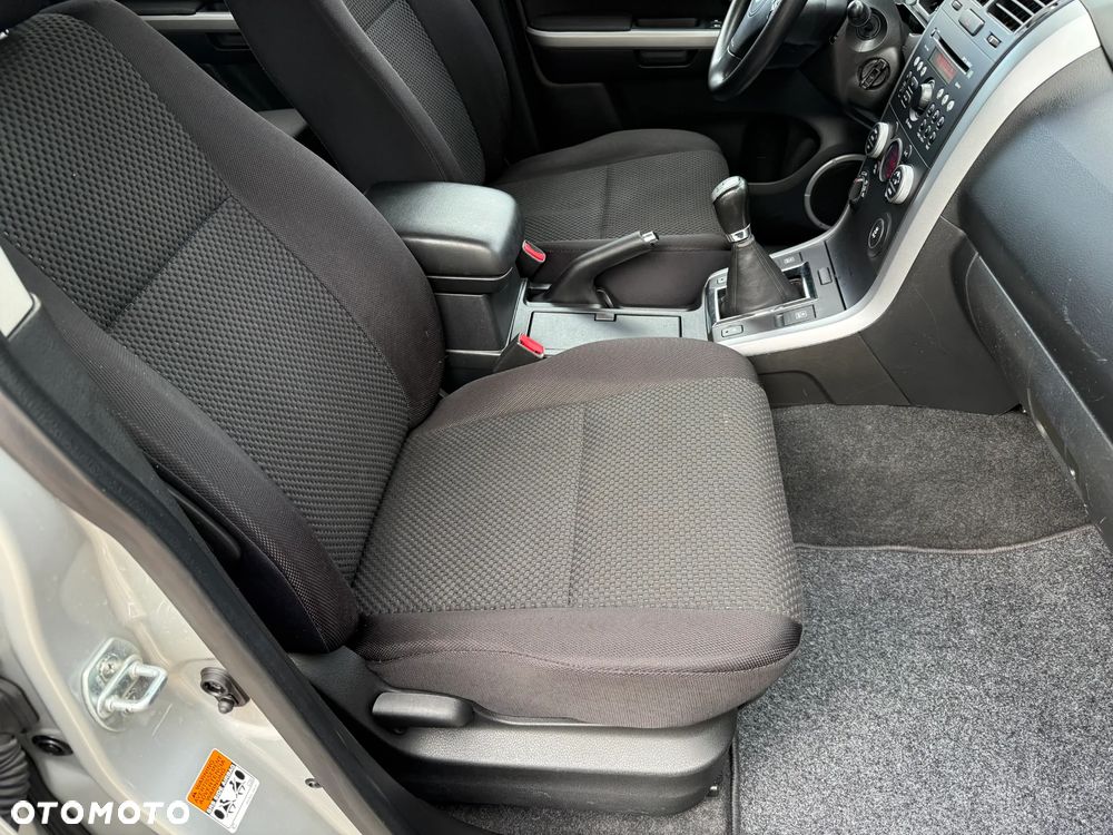Suzuki Grand Vitara - 21
