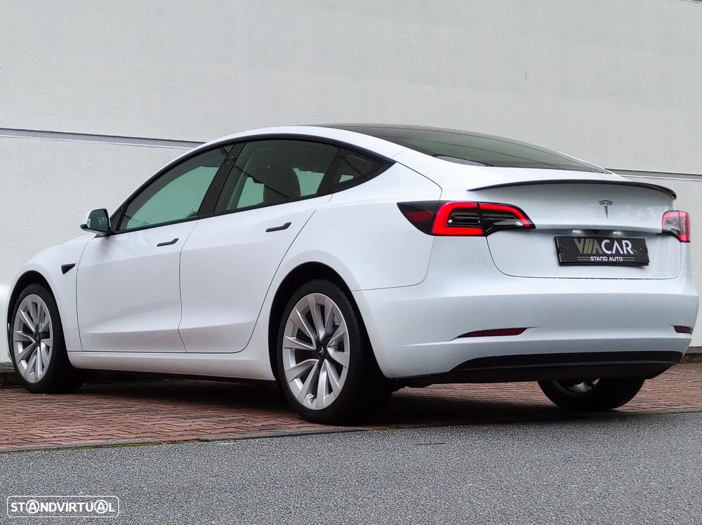 Tesla Model 3 Standard Range Plus RWD - 11