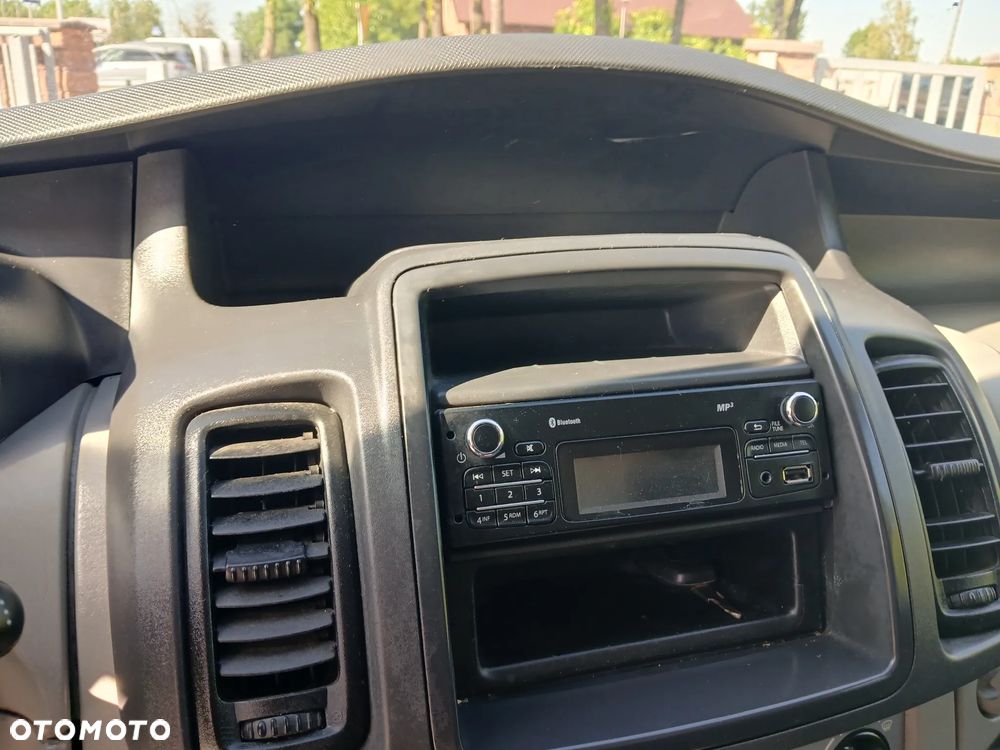 Opel VIVARO - 13