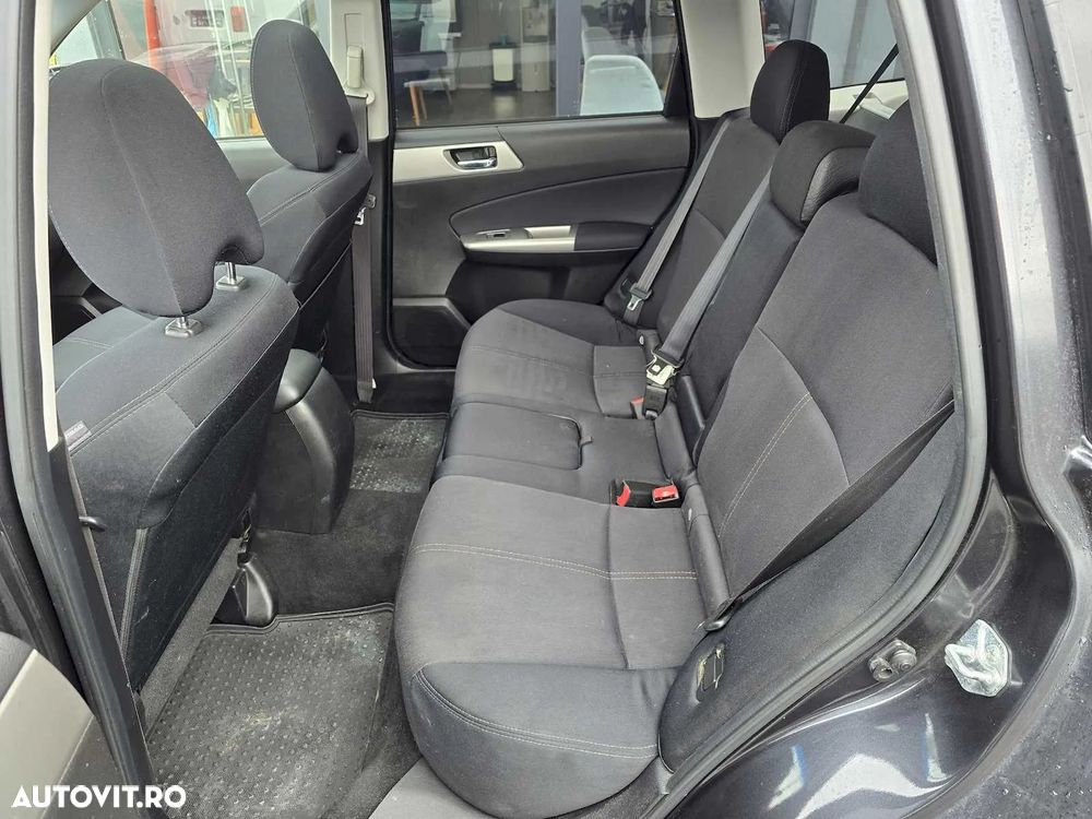 Subaru Forester - 12