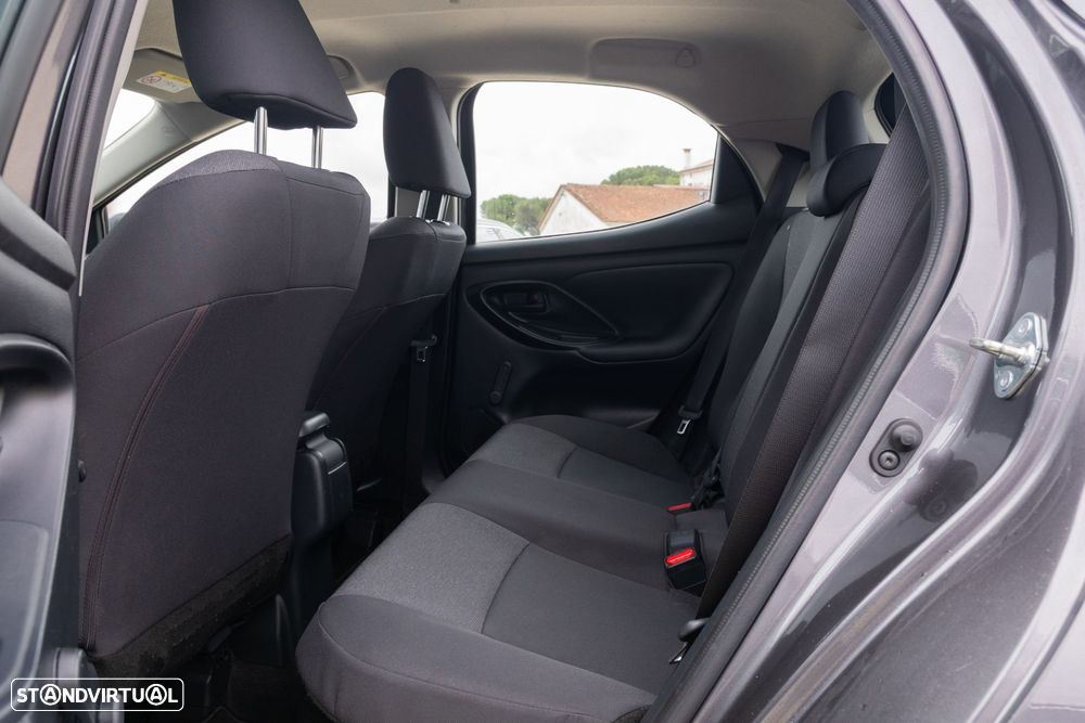Toyota Yaris 1.5 HDF Comfort - 12