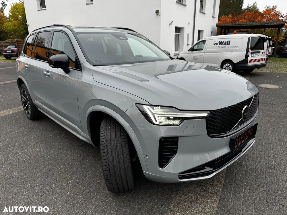 Volvo XC 90 T8 AWD PHEV Ultra Dark - 2