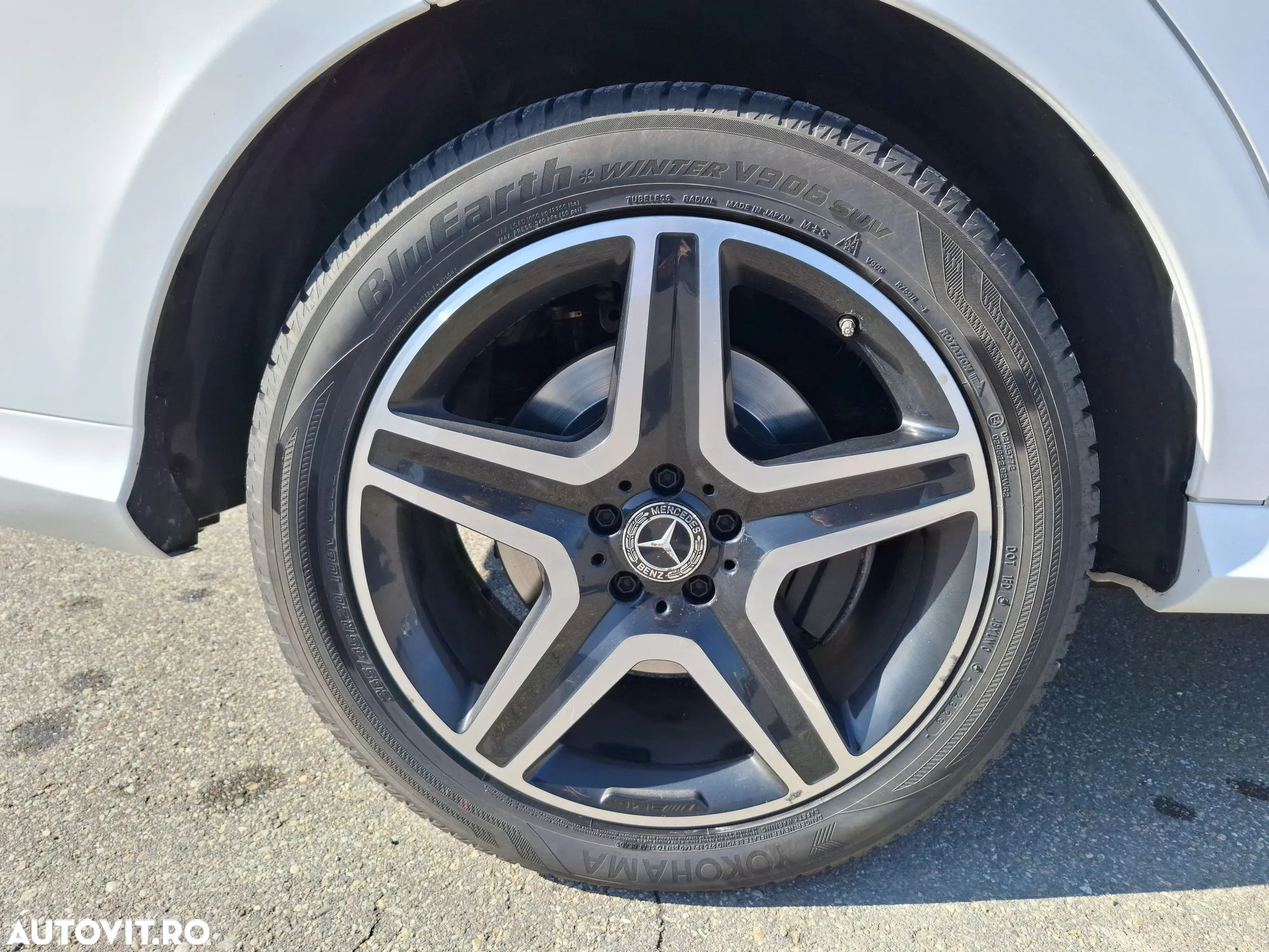 Mercedes-Benz GLE 350 d 4MATIC - 29