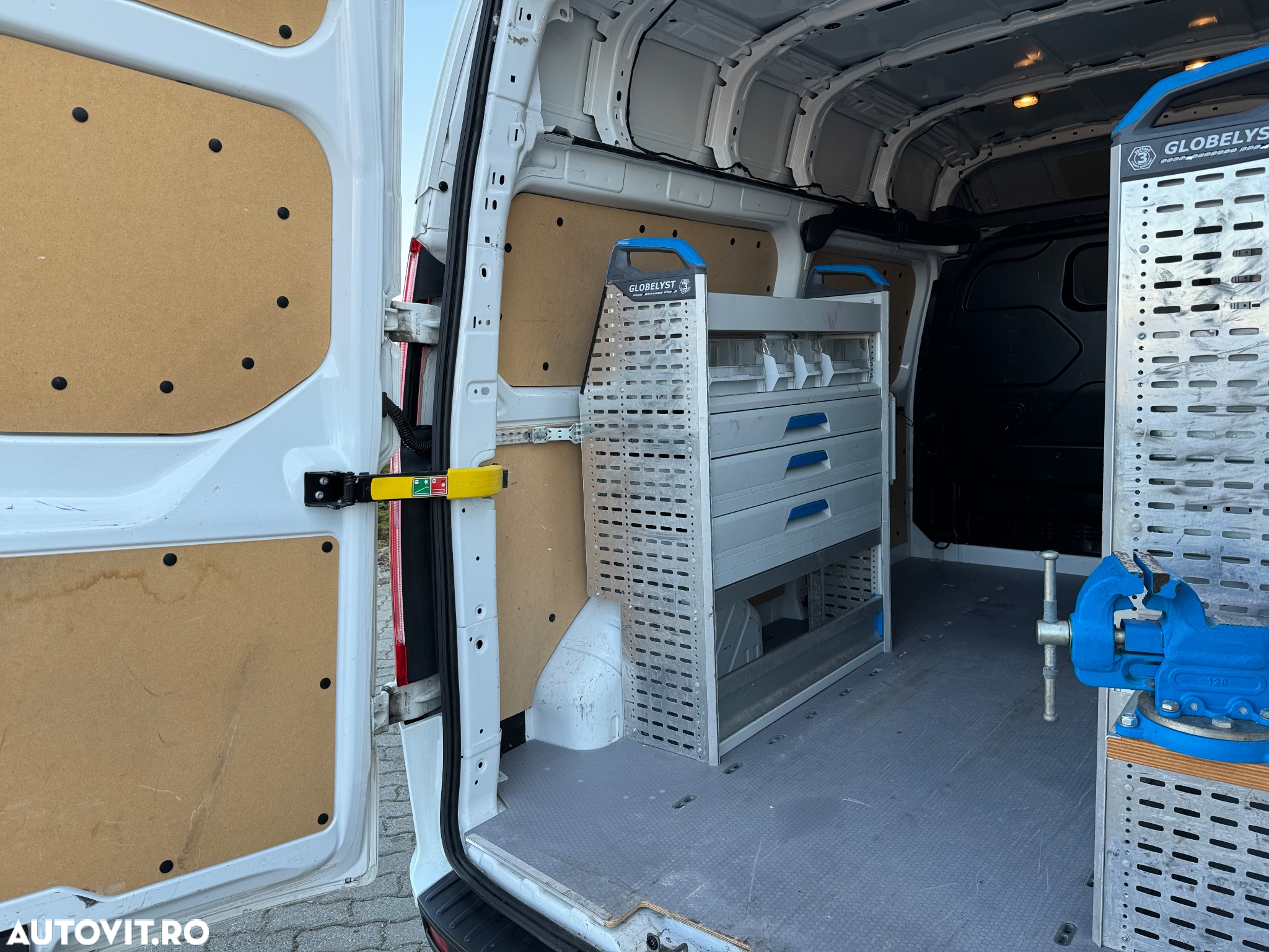 Ford Transit Custom 310 L2H2 PKW VA Trend - 26