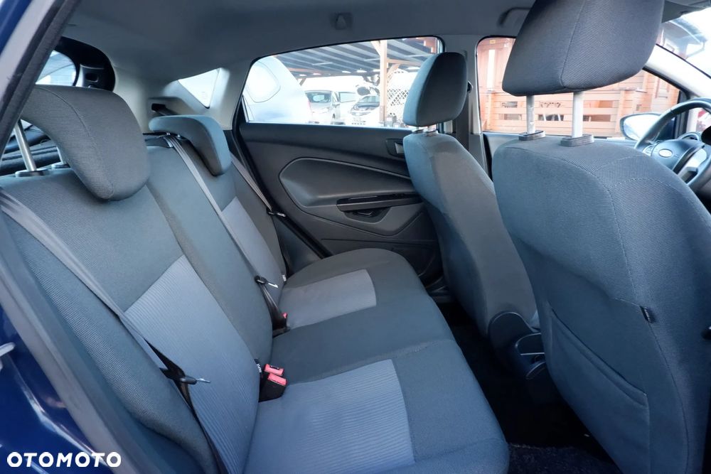 Ford Fiesta 1.4 Trend EU5 - 12