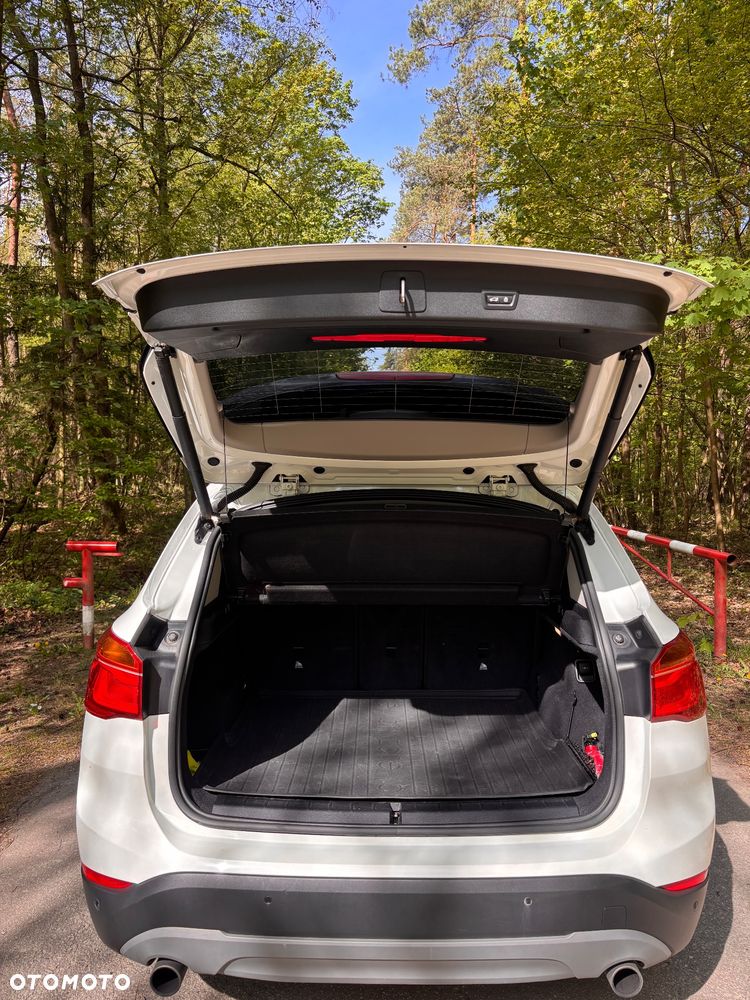 BMW X1 xDrive20i - 5