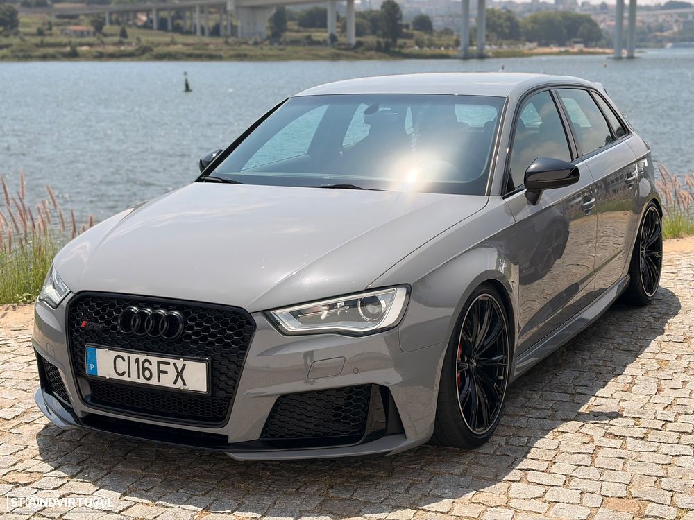 Audi RS3 Sportback 2.5 TFSI quattro S tronic - 1