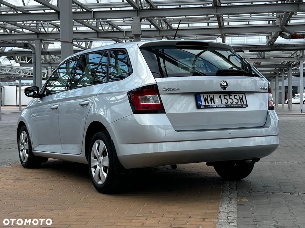 Skoda Fabia 1.4 TDI Ambition DSG - 8