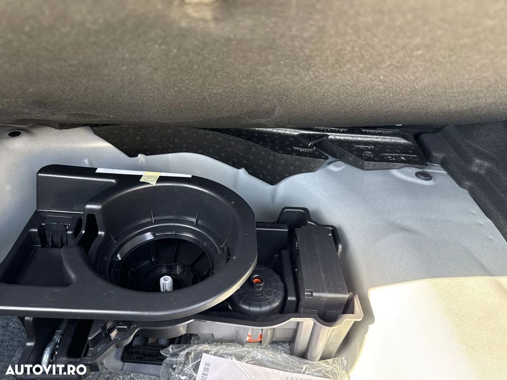 Jeep Avenger 1.2 MT6 Turbo Longitude - 22