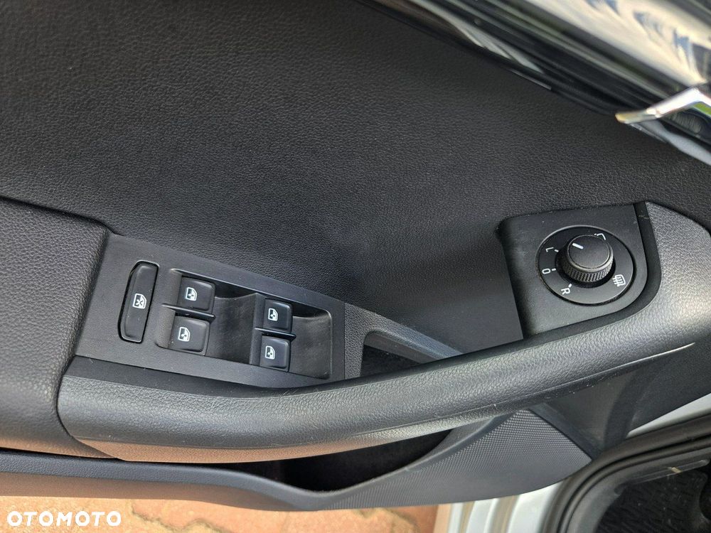 Skoda Octavia 2.0 TDI 4x4 Ambition DSG - 16