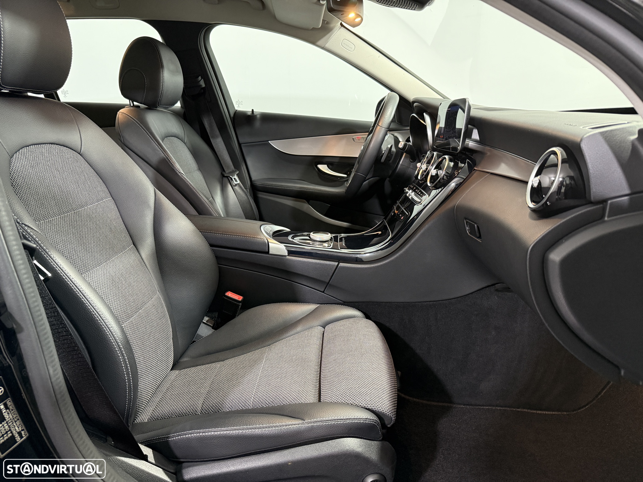 Mercedes-Benz C 300 de Avantgarde - 17