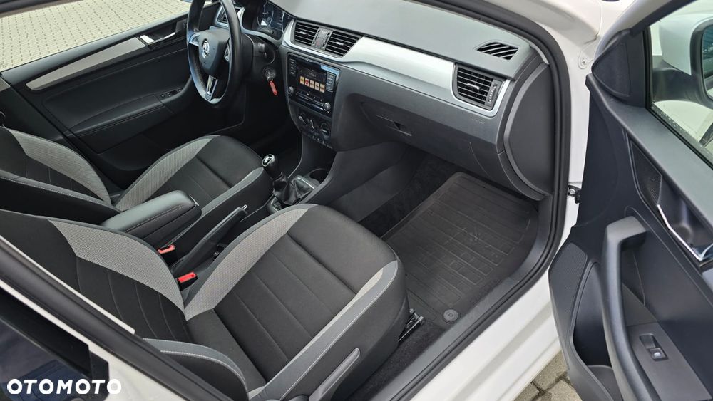 Skoda RAPID 1.0 TSI Ambition - 9