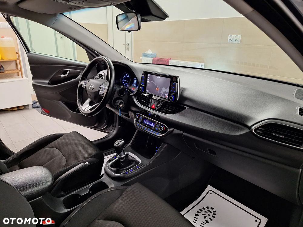 Hyundai i30 1.4 T-GDI Premium - 26
