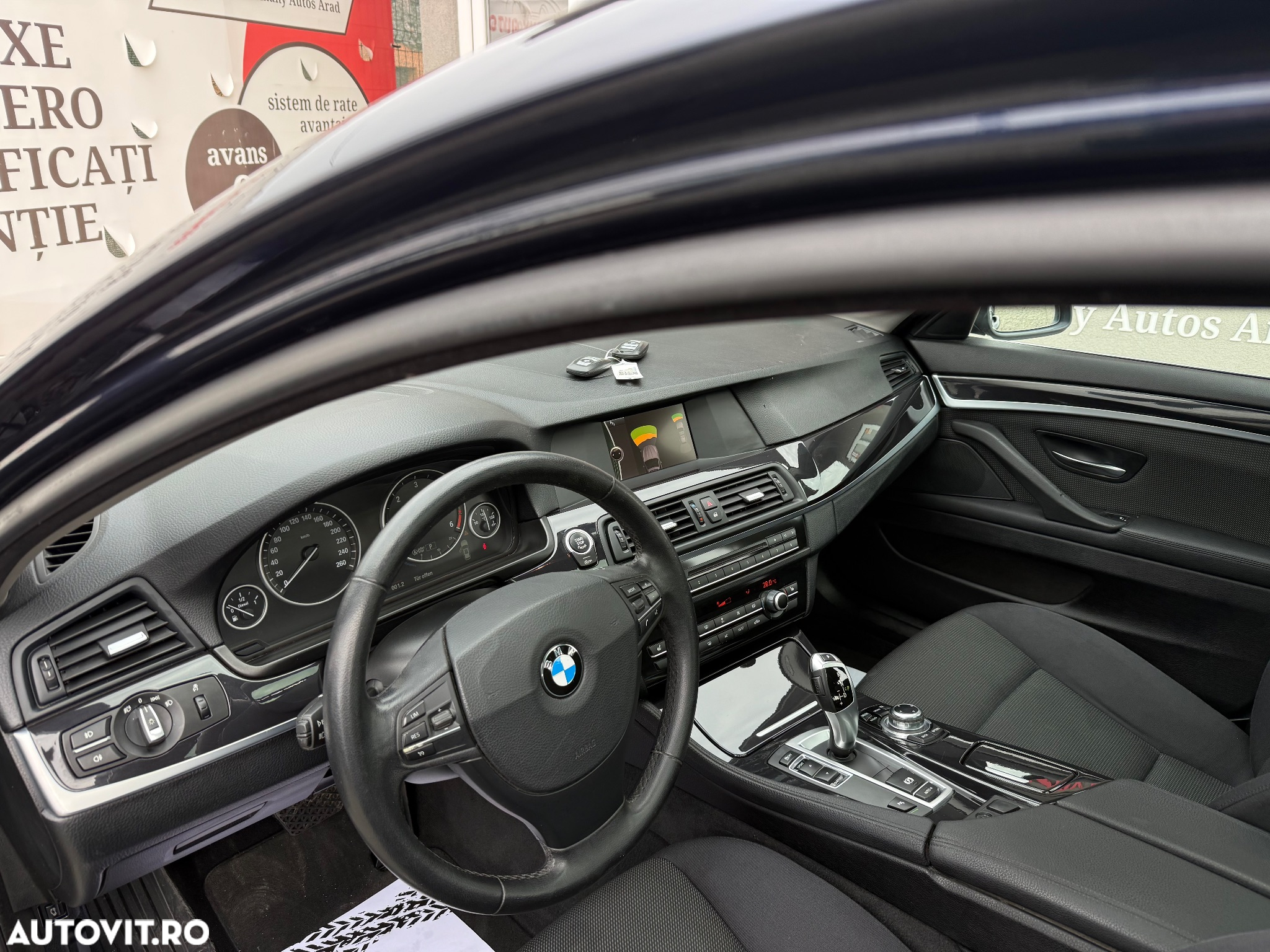 BMW Seria 5 520d Touring Aut. Modern Line - 13